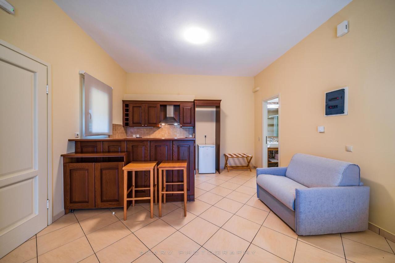 Ελαιών Apartments/Eleon Apartments Korissia  外观 照片